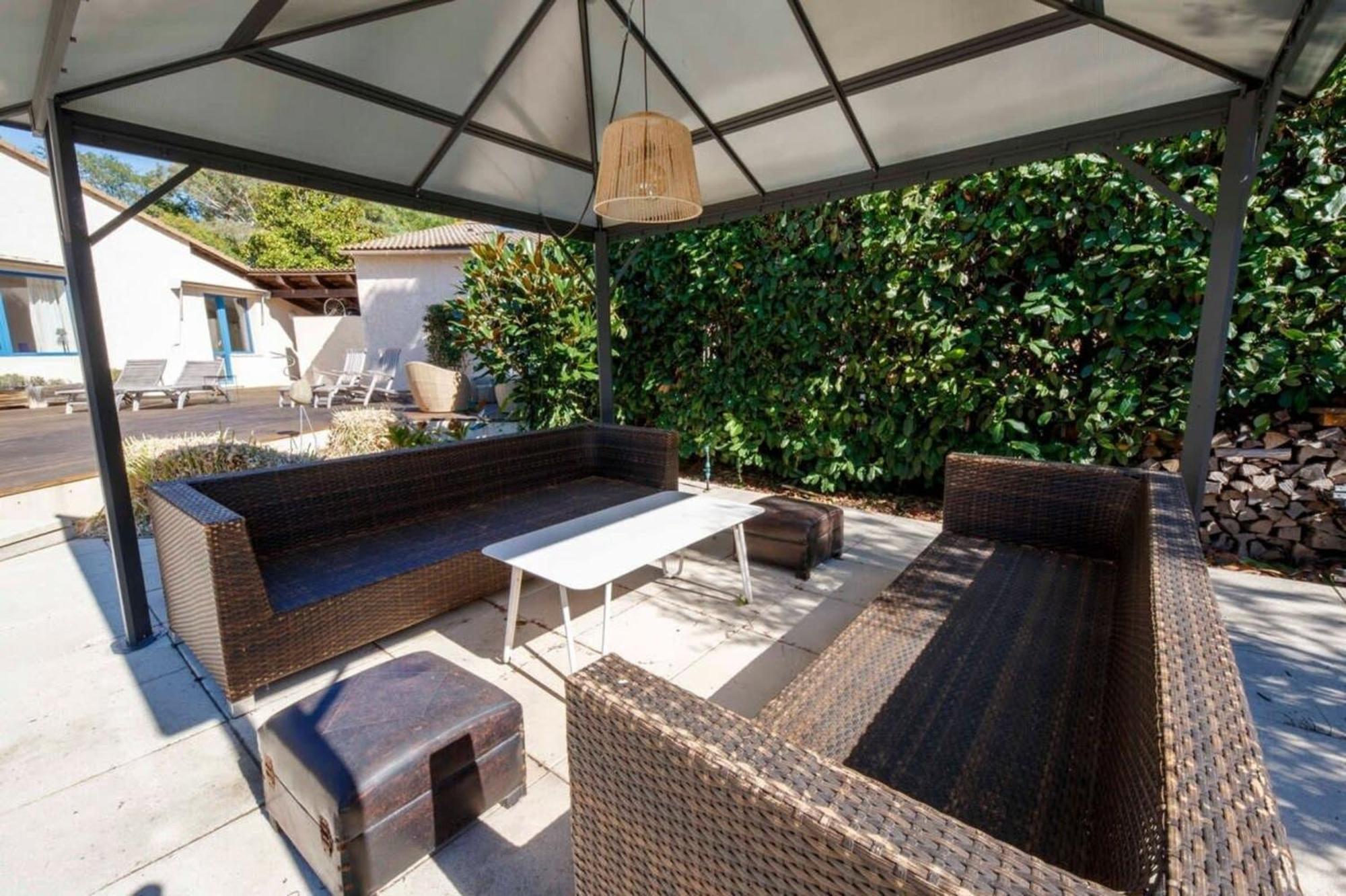 06V - Beautiful Villa With Spa Pool And Tennis Бйо Екстер'єр фото