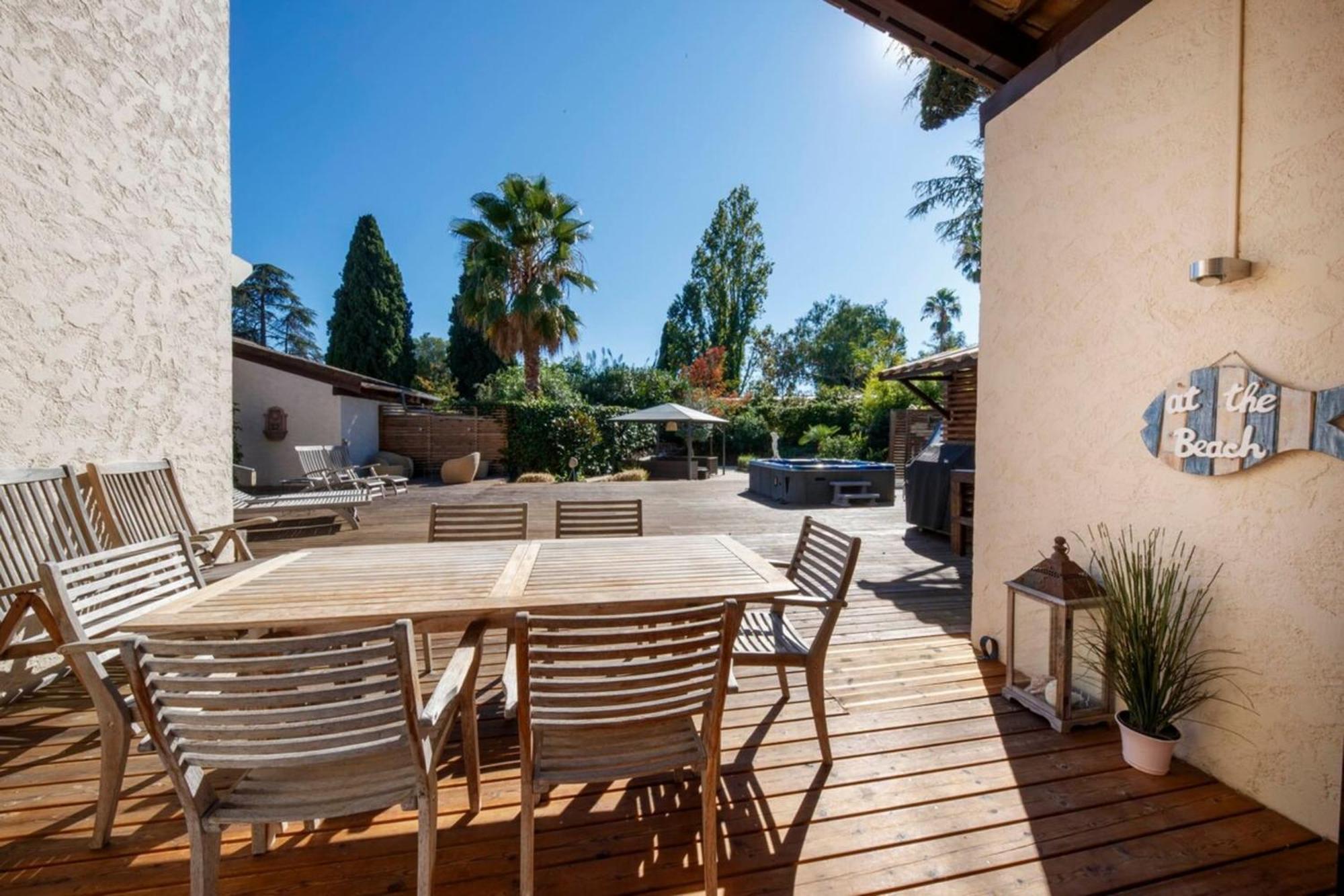 06V - Beautiful Villa With Spa Pool And Tennis Бйо Екстер'єр фото